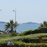 Apartment T2 Rez De Jardin Face A La 100m Plages *